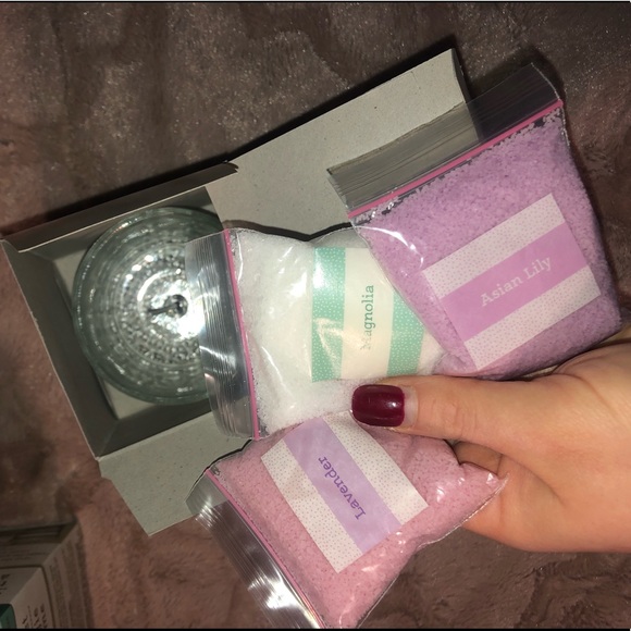 1 SET LEFT!Candle Making Set - Picture 4 of 6